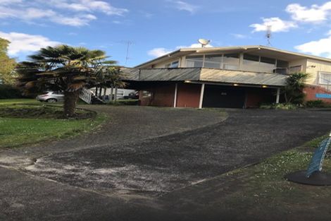 Photo of property in 15 Vandeleur Avenue, Birkdale, Auckland, 0626