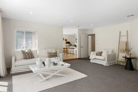 Photo of property in 533 Johns Road, Harewood, Christchurch, 8051