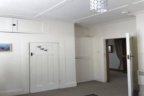 Photo of property in 76 Mitchell Street, Brooklyn, Wellington, 6021