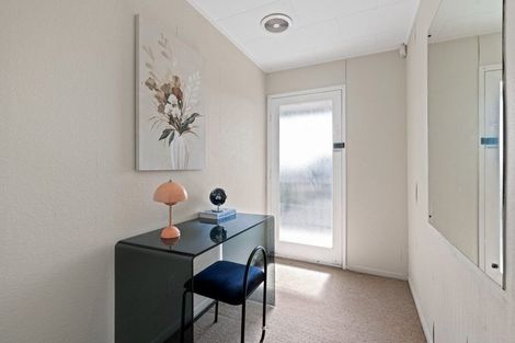 Photo of property in 9 Sungrove Rise, Sunnyvale, Auckland, 0612