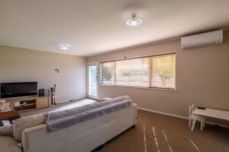 Photo of property in 10 Zealandia Street, Kensington, Whangarei, 0112