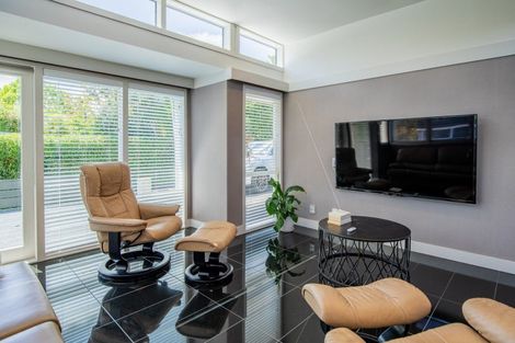 Photo of property in 8c Brassey Road, Saint Johns Hill, Whanganui, 4500