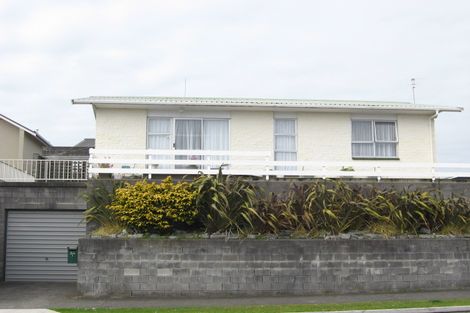 Photo of property in 4/246 Courtenay Street, Strandon, New Plymouth, 4312