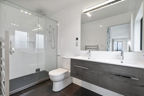 Photo of property in 17b Alexandra Street, Riverhead, 0820