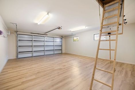 Photo of property in 17 Kerrera Lane, Jacks Point, Queenstown, 9371