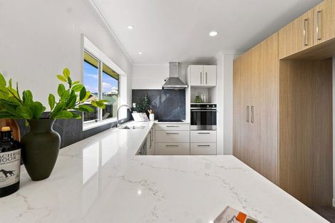 Photo of property in 81 Kinloch Drive, Bethlehem, Tauranga, 3110