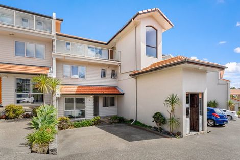 Photo of property in Santa Rosa, 52/340 Gulf Harbour Drive, Gulf Harbour, Whangaparaoa, 0930