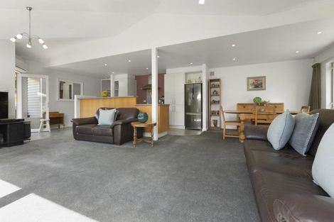 Photo of property in 20 Malabar Drive, Ellerslie, Auckland, 1051