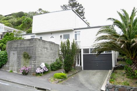 Photo of property in 21 Halifax Street, Kingston, Wellington, 6021