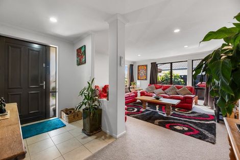 Photo of property in 12 Atlantic Close, Papamoa Beach, Papamoa, 3118