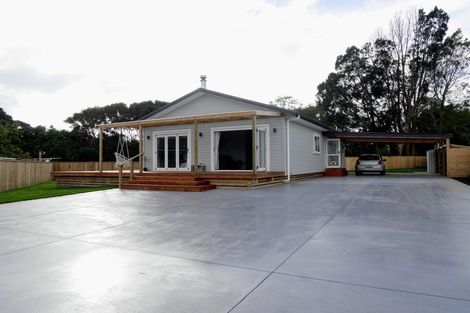 Photo of property in 8 Ngarue Place, Waitara, 4320