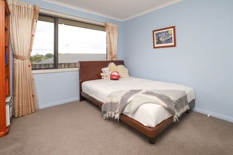 Photo of property in 46 Somerton Drive, Huntington, Hamilton, 3210