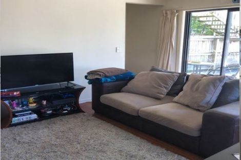 Photo of property in 9/191 Sunnynook Road, Wairau Valley, Auckland, 0627