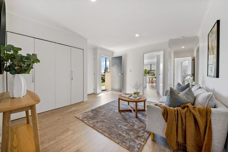 Photo of property in 60 Elsie Drive, Waiuku, 2123