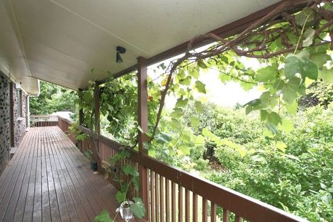 Photo of property in 15 Kingsclere Place, Goodwood Heights, Auckland, 2105