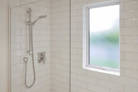 Photo of property in 49 Glenfield Crescent, Mairehau, Christchurch, 8052