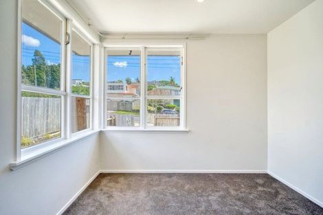 Photo of property in 6 Kotahi Road, Mount Wellington, Auckland, 1062