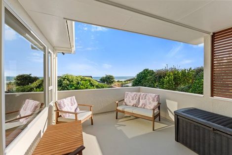 Photo of property in 8 Scott Avenue, Otaki Beach, Otaki, 5512