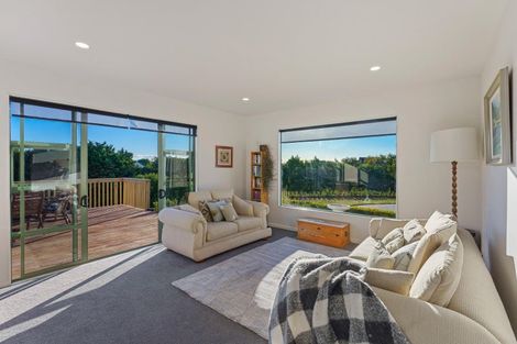 Photo of property in 80 Greendale Drive, Otaihanga, Paraparaumu, 5036