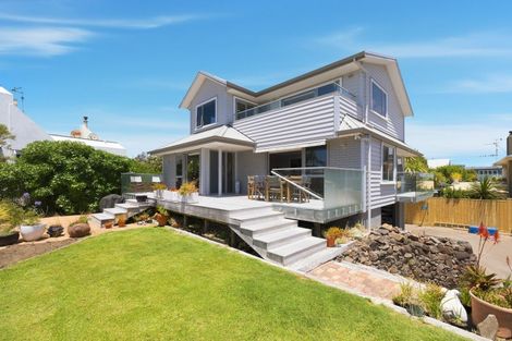 Photo of property in 16 Oceanbeach Road, Mount Maunganui, 3116