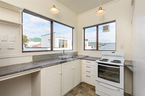 Photo of property in 6/51 Austin Street, Mount Victoria, Wellington, 6011