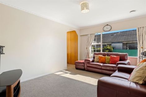 Photo of property in 8 Dunstan Crescent, Hornby, Christchurch, 8042