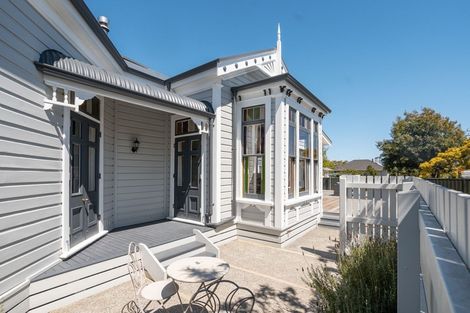 Photo of property in 260-262 High Street North, Carterton, 5713