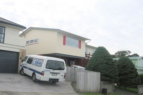 Photo of property in 32 Acacia Avenue, Maungaraki, Lower Hutt, 5010