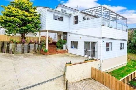 Photo of property in 152 Weatherly Road, Torbay, Auckland, 0630