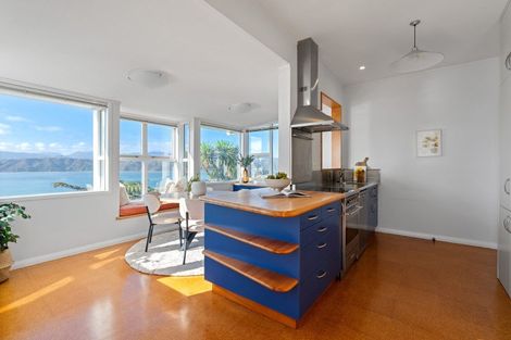 Photo of property in 66 Seatoun Heights Road, Seatoun, Wellington, 6022