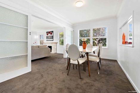 Photo of property in 34 Kohekohe Street, New Lynn, Auckland, 0600