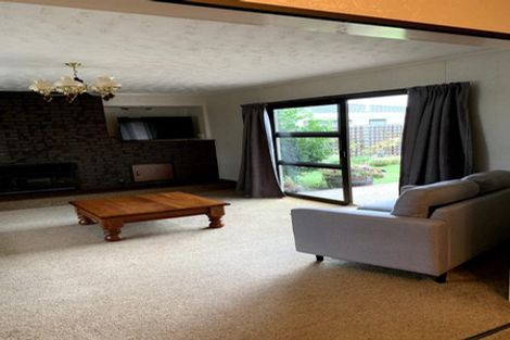 Photo of property in 34 Perry Crescent, Greenmeadows, Napier, 4112