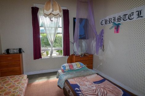 Photo of property in 1 Cadman Street, Dannevirke, 4930