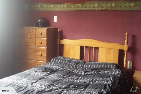 Photo of property in 174 Marine Parade, Bluff, 9814