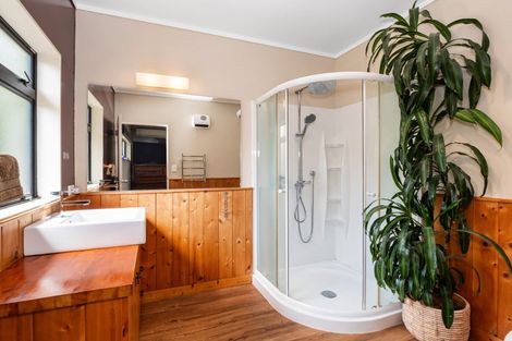 Photo of property in 124 Kauri Point Road, Tahawai, Katikati, 3170