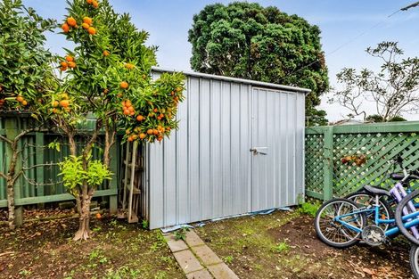 Photo of property in 73 Browne Street, Waitara, 4320