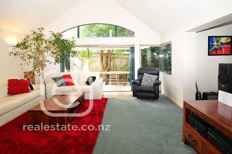 Photo of property in 2 Roseville Road, Gulf Harbour, Whangaparaoa, 0930
