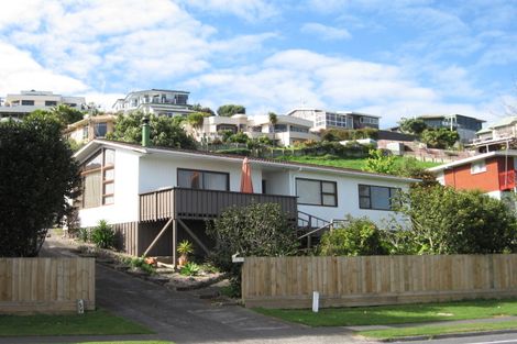Photo of property in 43 Victory Street, Welcome Bay, Tauranga, 3112