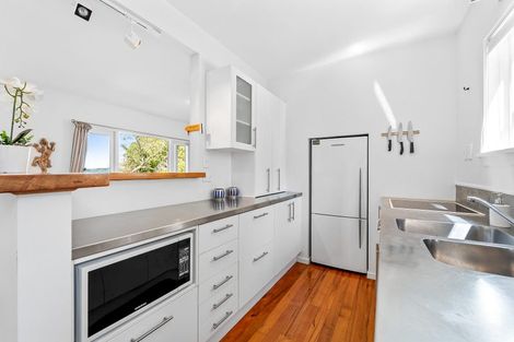 Photo of property in 62 Clinton Road, Tawharanui Peninsula, Matakana, 0986