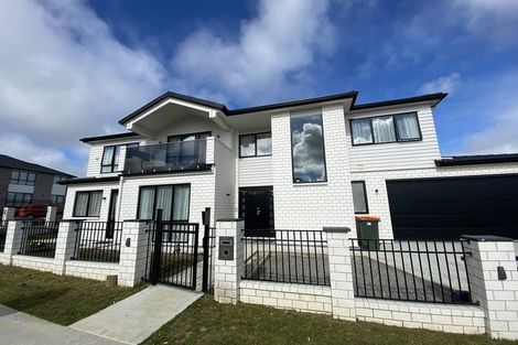 Photo of property in 81 Drumbuoy Drive, Flat Bush, Auckland, 2019