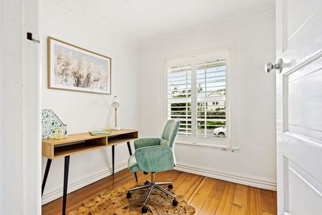 Photo of property in 50 Palmerston Road, Birkenhead, Auckland, 0626