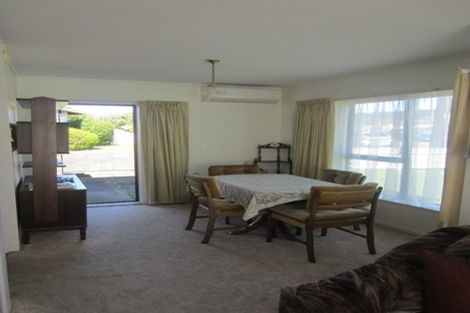 Photo of property in 48a Oxford Street, Tawa, Wellington, 5028