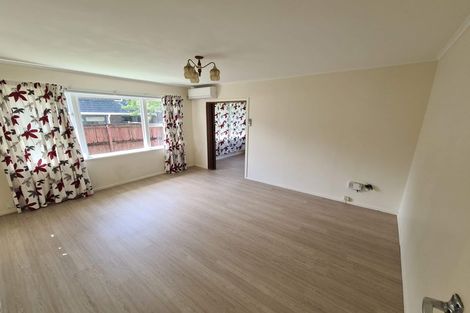 Photo of property in 6 Longburn Road, Henderson, Auckland, 0610