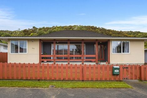 Photo of property in 194 Major Drive, Kelson, Lower Hutt, 5010