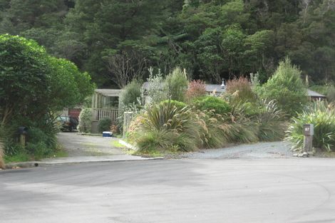 Photo of property in 97a Tawhai Street, Stokes Valley, Lower Hutt, 5019