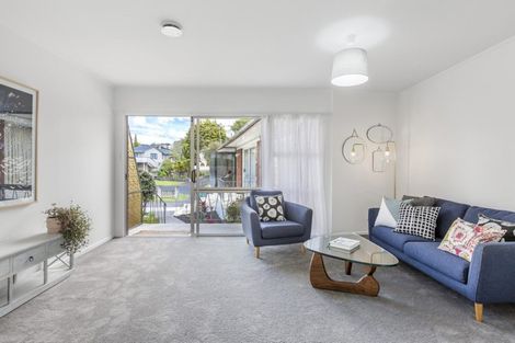 Photo of property in 5/1 Ribblesdale Road, Henderson, Auckland, 0612