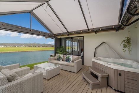 Photo of property in 20 Ngaroma Crescent, Whitianga, 3510