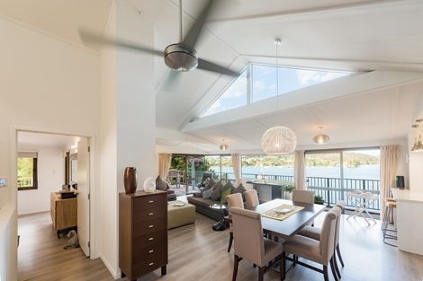 Photo of property in 17 Creswell Street, Opua, 0200