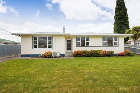Photo of property in 10 Marsden Place, Awapuni, Palmerston North, 4412