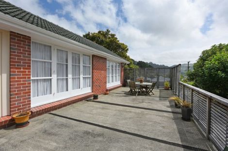 Photo of property in 99 Manuka Street, Stokes Valley, Lower Hutt, 5019